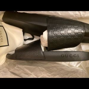 Men size 12 Microguccissima soft black